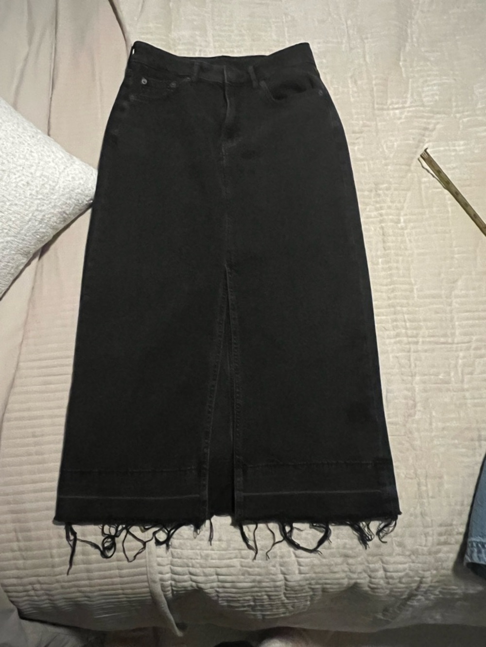 Gap 1969 Black Midi Denim Skirt with Frayed Hem
